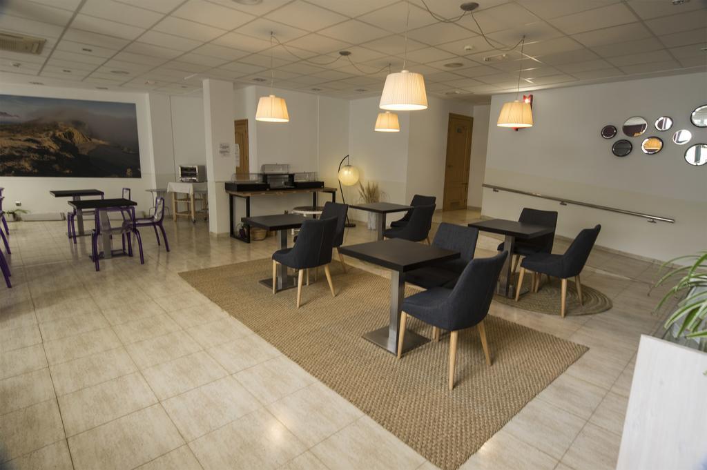 Hotel La De Paco - & Adults Friendly