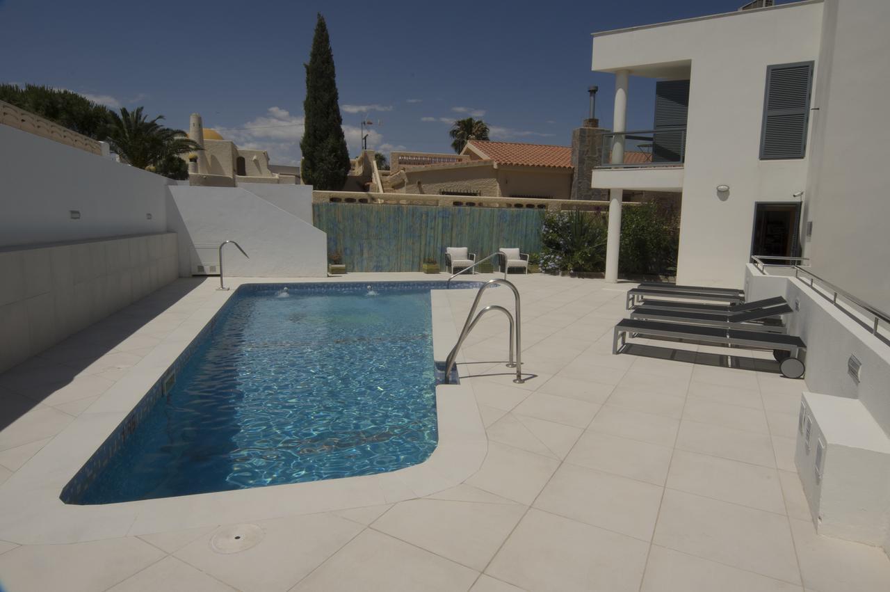 La De Paco - & Adults Friendly 2*